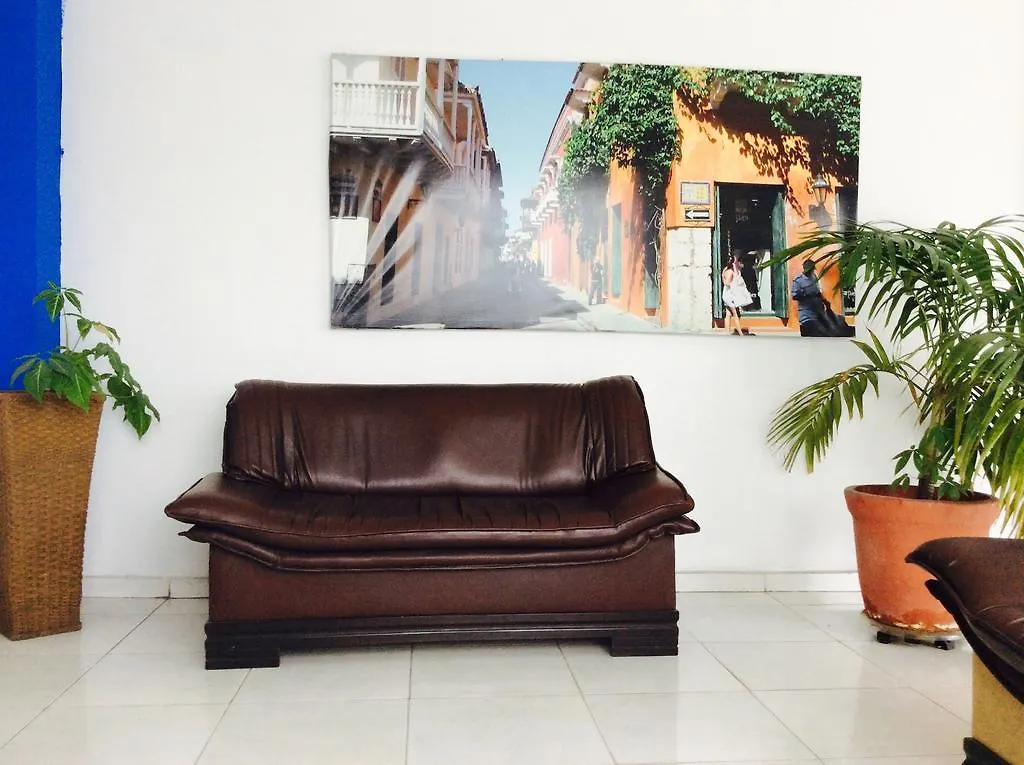 Tropical Sun Cartagena Hotel 2*,