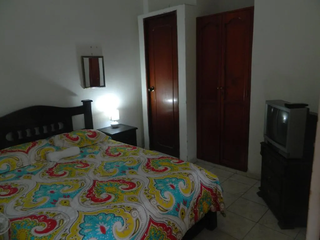 Tropical Sun Cartagena Hotel